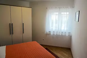 Apartment 3 photo 5