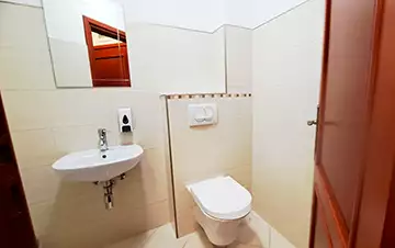Apartment 6 photo 7