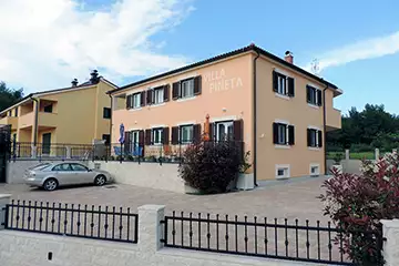 Villa Pineta thumbnail 4